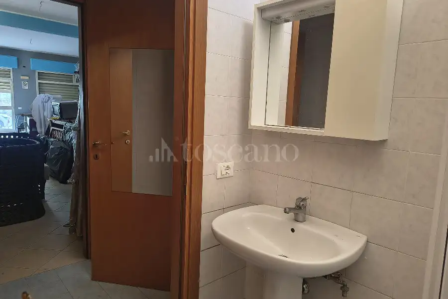 Negozio in vendita di 114 mq a €135.000 (rif. 52/2026)