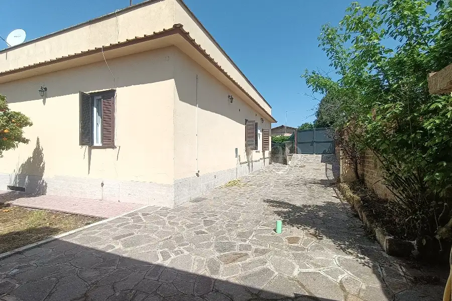 Villa in vendita di 120 mq a €429.000 (rif. 5/2026)