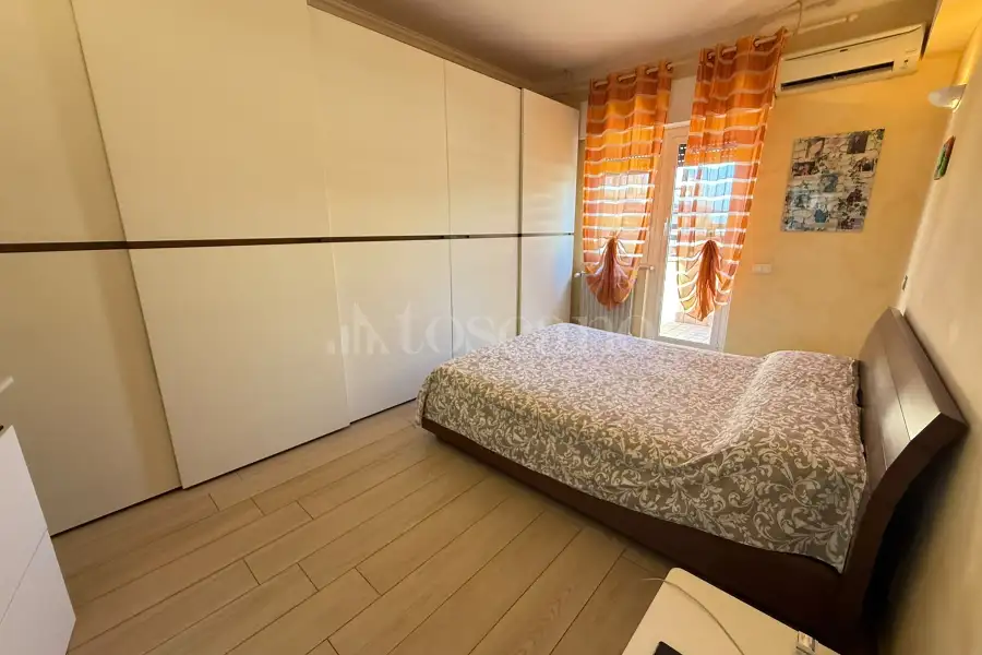 Attico in vendita di 106 mq a €299.000 (rif. 12/2026)