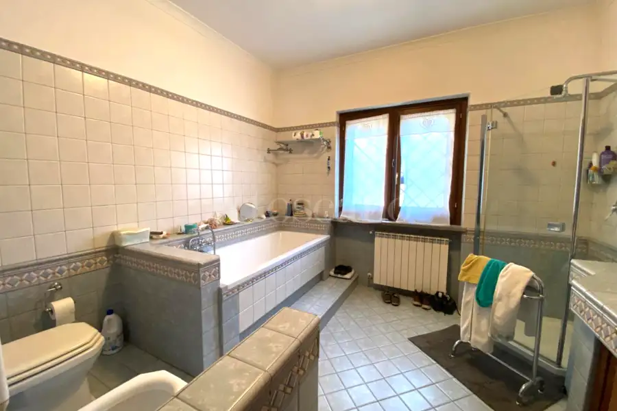 Villa in vendita di 250 mq a €499.000 (rif. 42/2025)