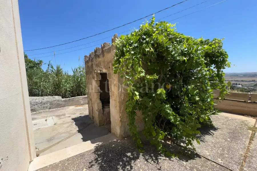 Villa in vendita di 193 mq a €210.000 (rif. 51/2025)