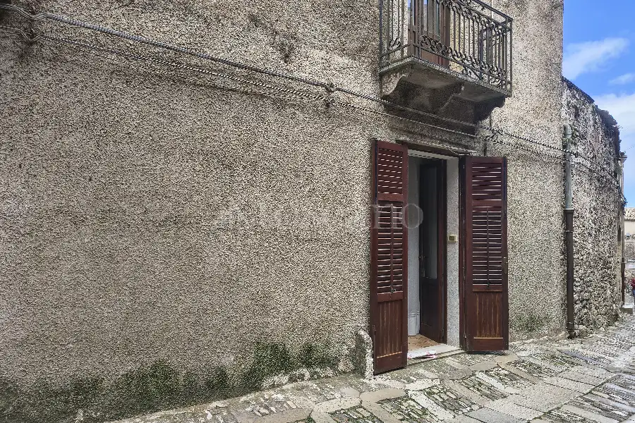 Casa in vendita di 100 mq a €118.000 (rif. 30/2026)