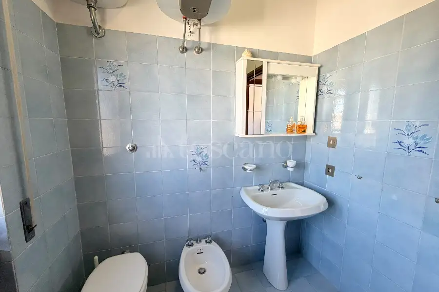 Villa in vendita di 250 mq a €739.000 (rif. 100/2026)