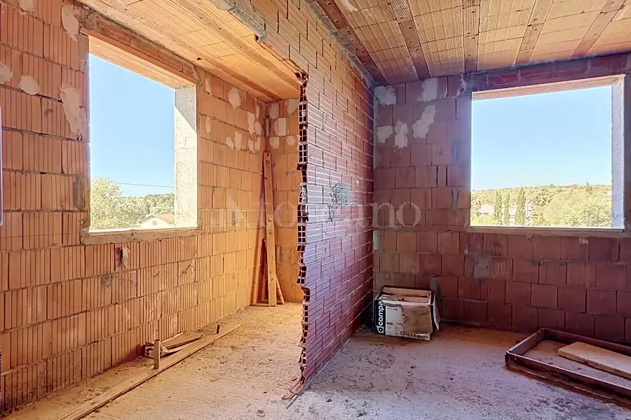 Casa Indipendente in vendita di 300 mq a €230.000 (rif. 198/2026)