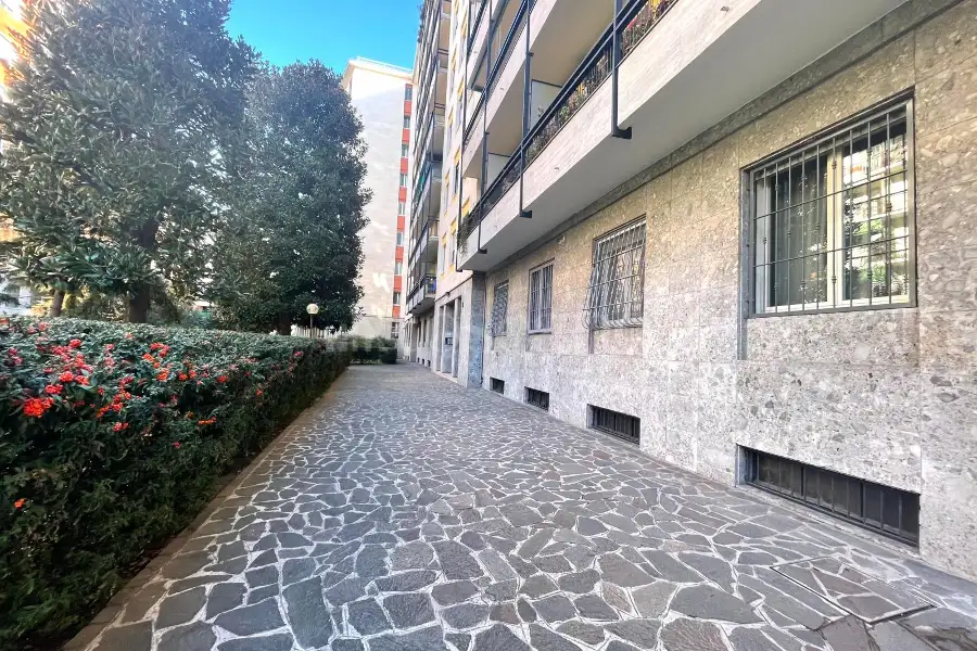 Casa in affitto di 50 mq a €950 (rif. 31/2026)