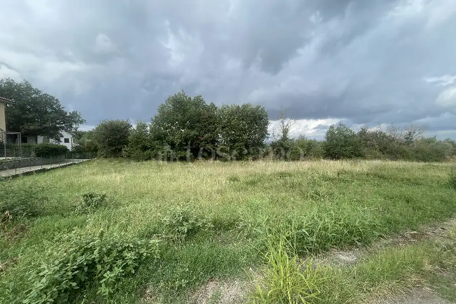 Edificabile Residenziali in vendita di 3.000 mq a €32.000 (rif. 24/2026)