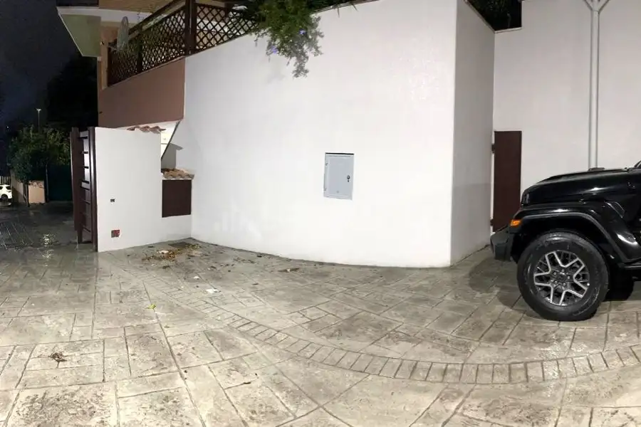 Posto Auto in vendita di 17 mq a €35.000 (rif. 7/2026)