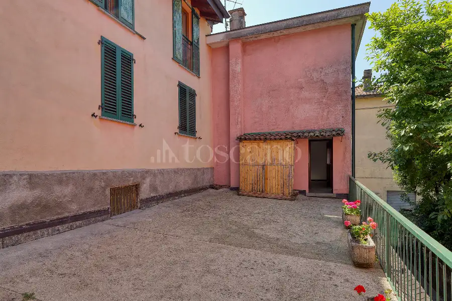 Casa Indipendente in vendita di 200 mq a €260.000 (rif. 159/2026)