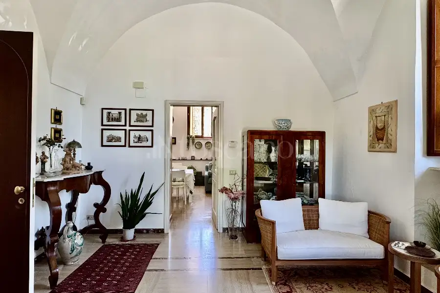 Villa in vendita di 433 mq a €350.000 (rif. 117/2025)