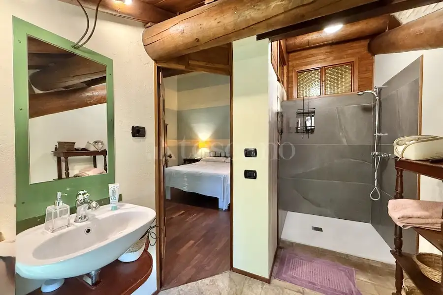 Villa in vendita di 380 mq a €795.000 (rif. 26/2026)