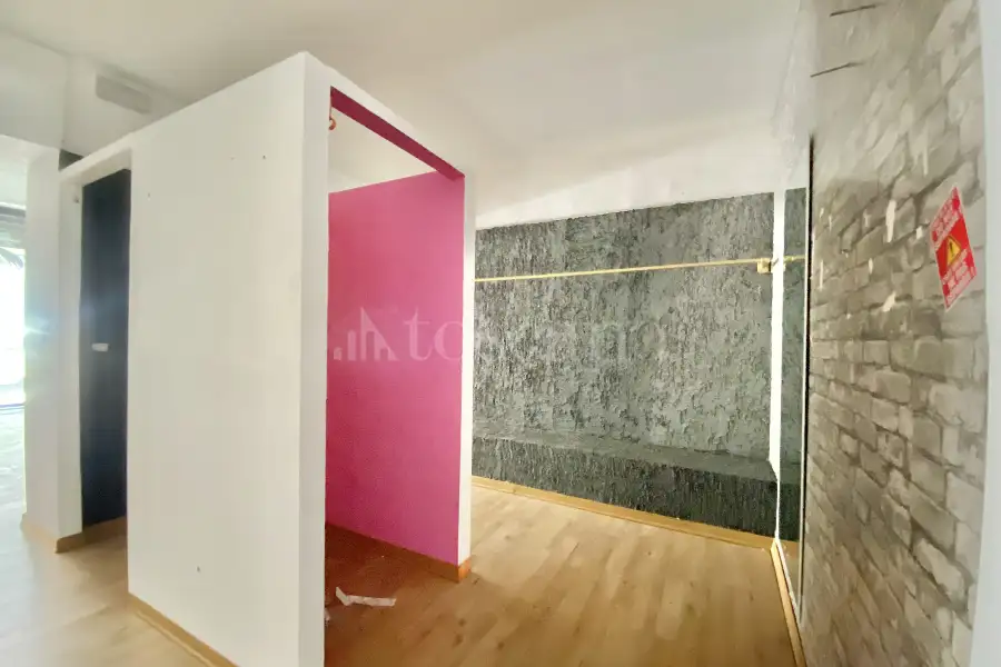 Negozio in vendita di 59 mq a €88.000 (rif. 19/2025)