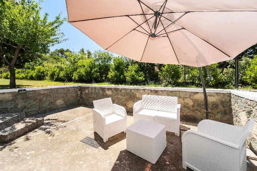 Villa in vendita di 230 mq a €1.200.000 (rif. 2/2026)