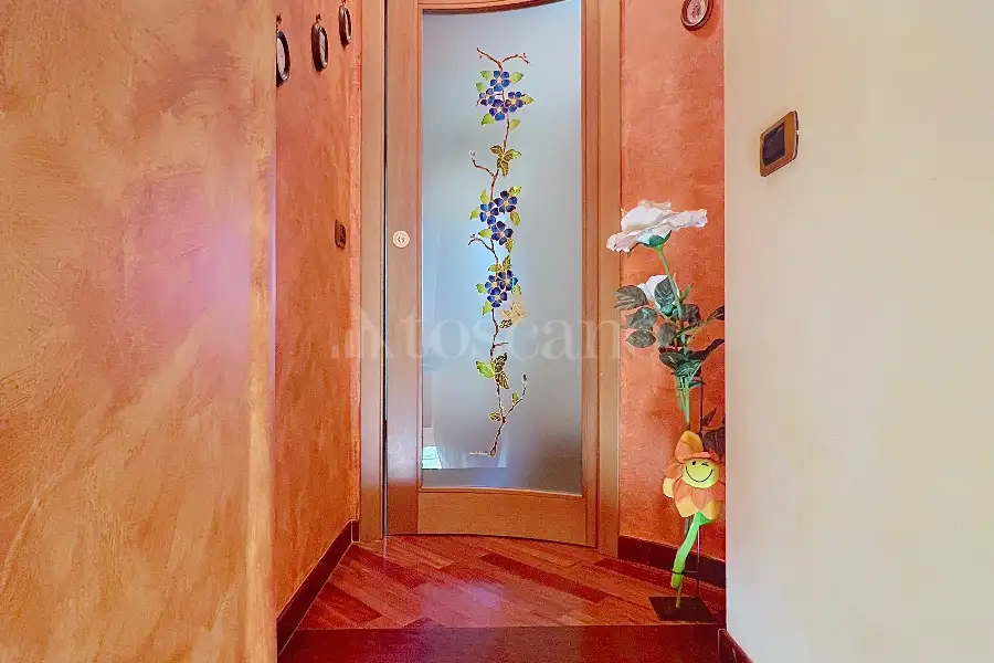 Casa Indipendente in vendita di 330 mq a €590.000 (rif. 82/2025)