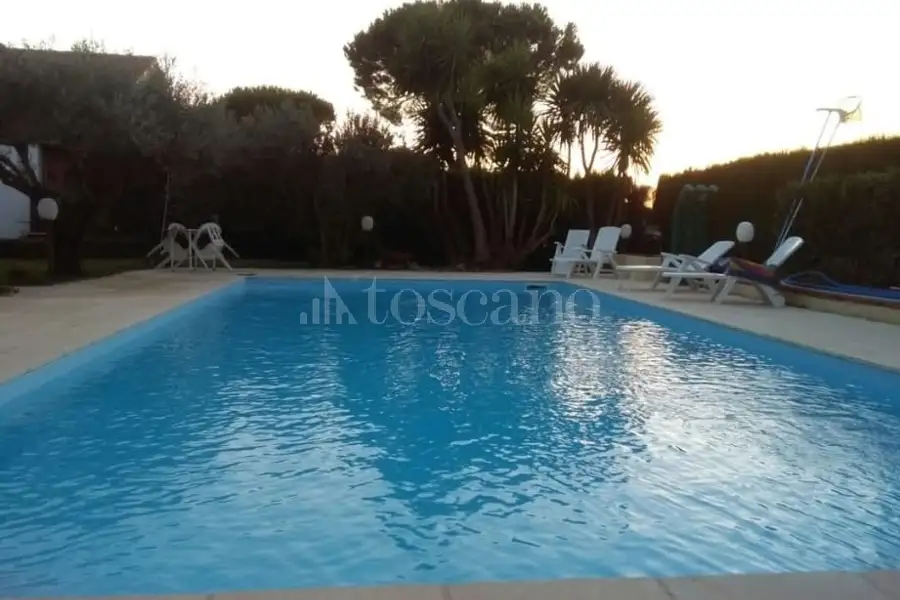 Villa in vendita di 260 mq a €355.000 (rif. 20/2026)