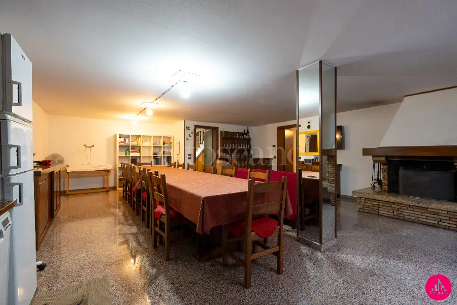Villino a Schiera in vendita di 228 mq a €395.000 (rif. 177/2026)