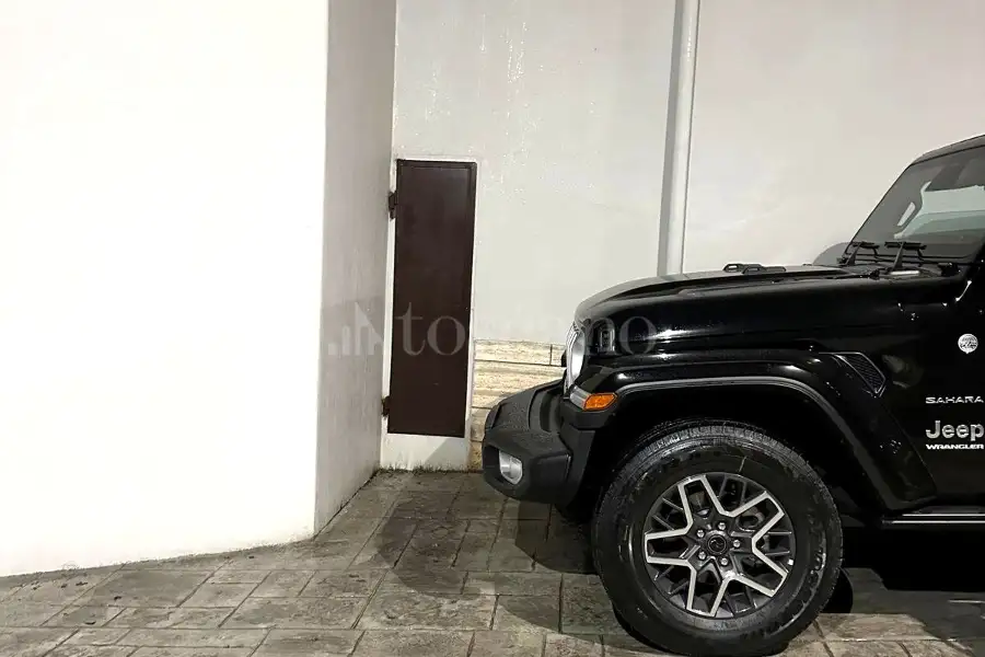 Posto Auto in vendita di 17 mq a €35.000 (rif. 7/2026)
