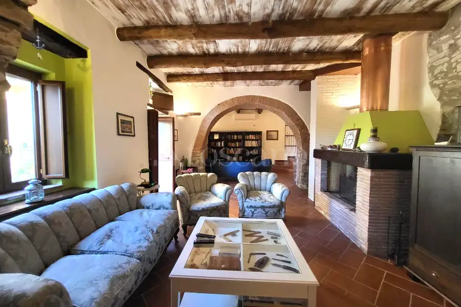 Villino a Schiera in vendita di 180 mq a €310.000 (rif. 5/2025)