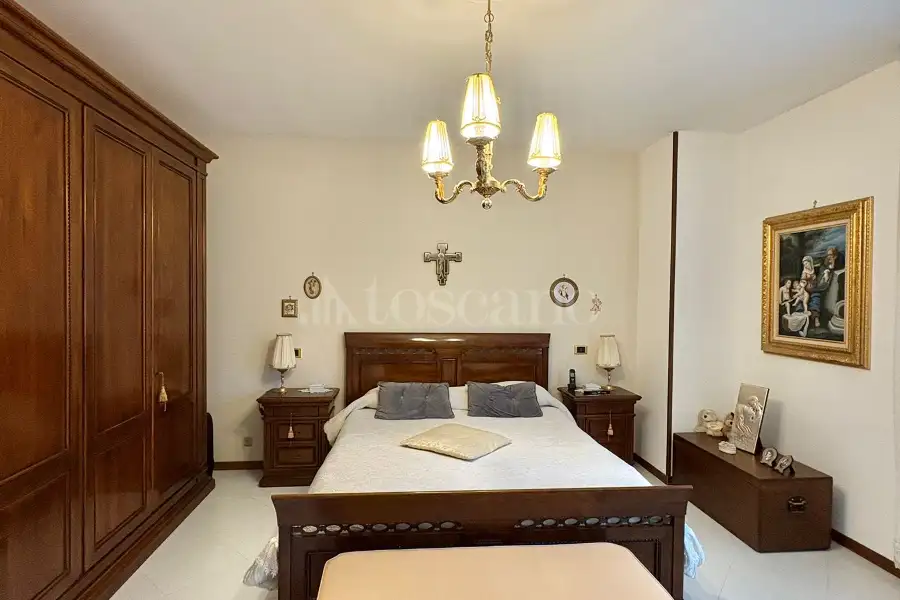 Villa in vendita di 450 mq a €390.000 (rif. 70/2026)