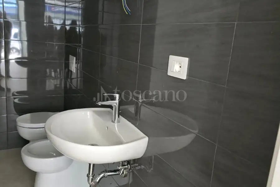 Ufficio in affitto di 60 mq a €600 (rif. 156/2024)