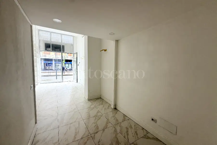 Negozio in vendita di 55 mq a €480.000 (rif. 120/2026)