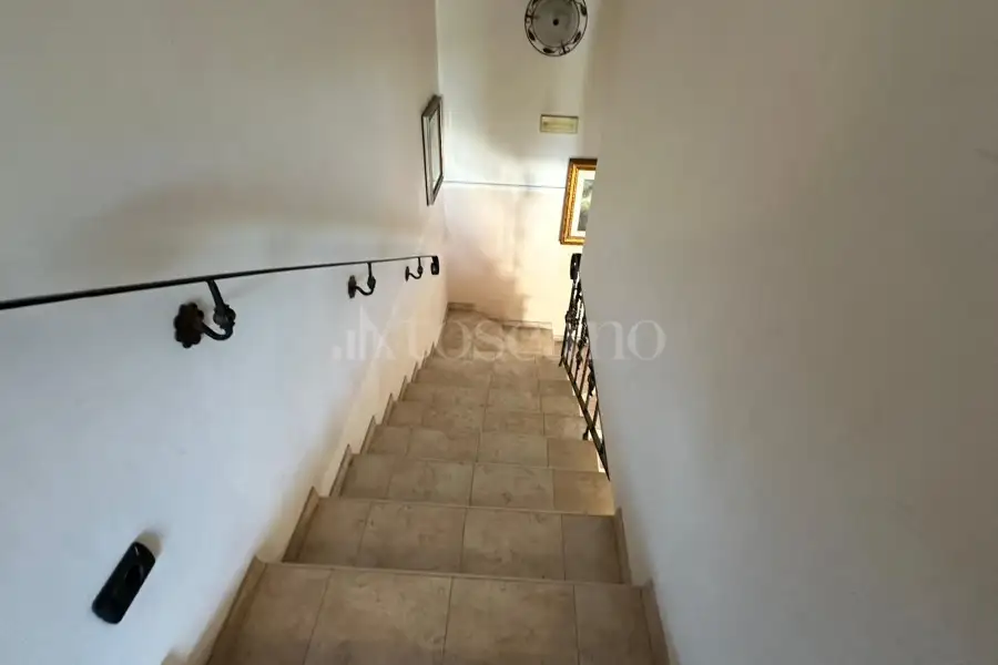 Villa in vendita di 370 mq a €890.000 (rif. 3/2026)