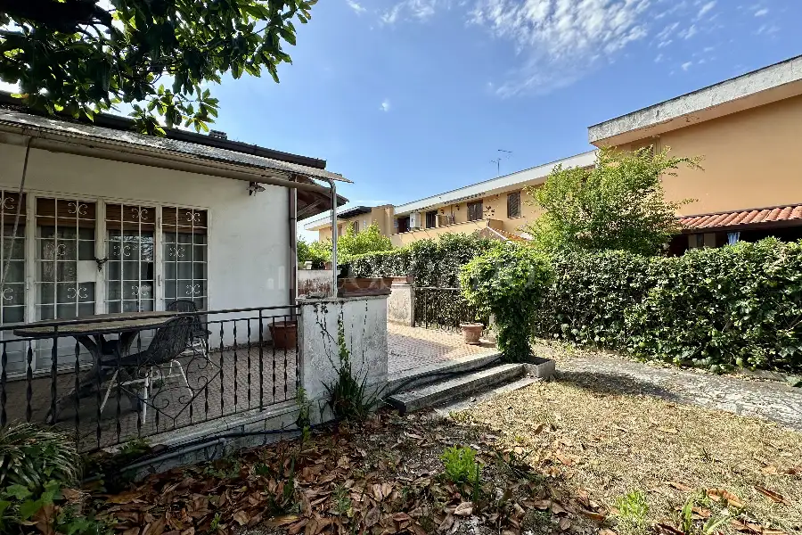 Villa Bifamiliare in vendita di 100 mq a €175.000 (rif. 54/2026)