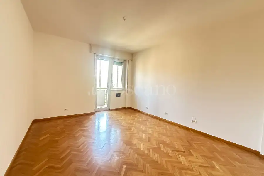 Ufficio in affitto di 100 mq a €1.100 (rif. 29/2026)