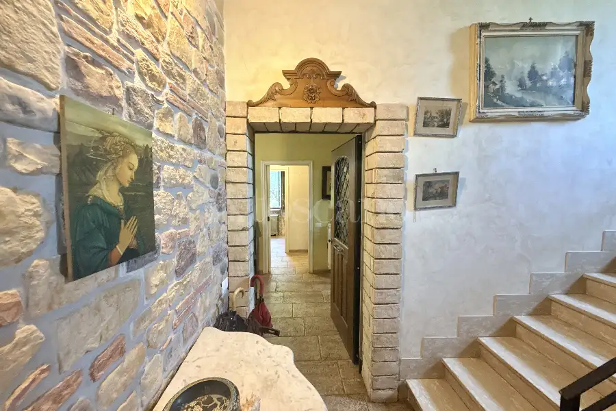 Casa Indipendente in vendita di 255 mq a €379.000 (rif. 66/2026)
