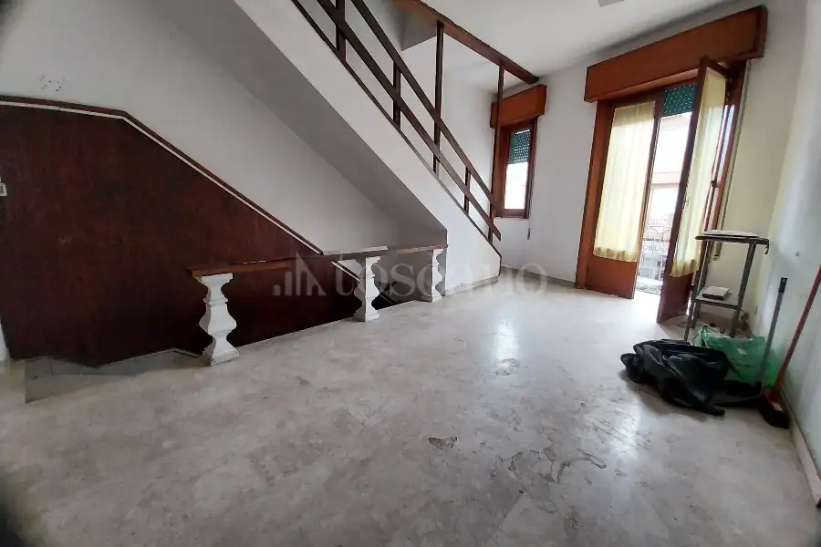 Negozio in vendita di 240 mq a €65.000 (rif. 13/2025)