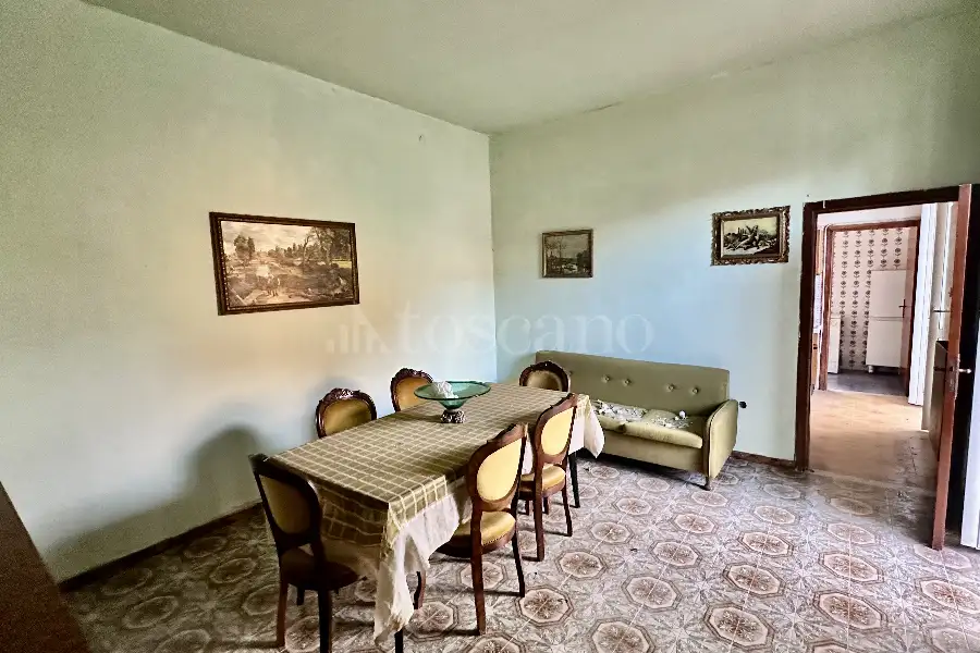 Casa Indipendente in vendita di 240 mq a €199.000 (rif. 20/2026)
