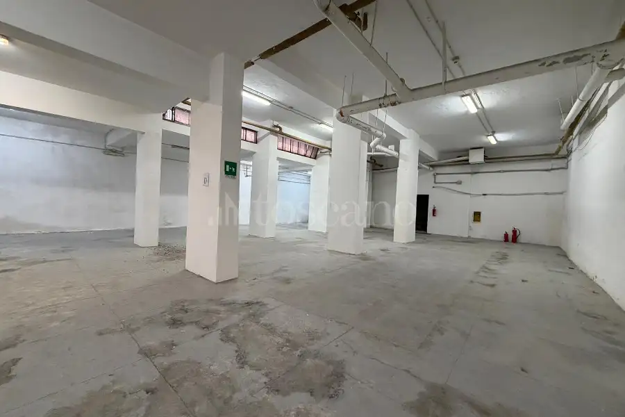 Magazzino in vendita di 357 mq a €109.000 (rif. 57/2026)