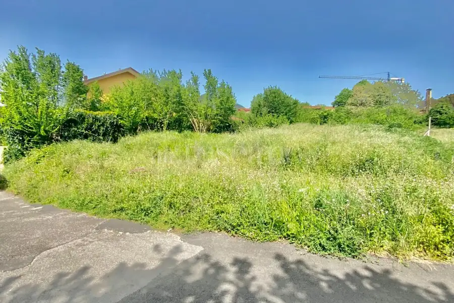 Edificabile Residenziali in vendita di 364 mq a €35.000 (rif. 33/2024)