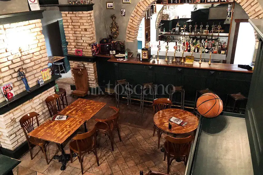Negozio in vendita di 106 mq a €340.000 (rif. 18/2026)