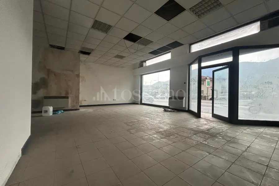 Negozio in vendita di 105 mq a €79.000 (rif. 26/2025)