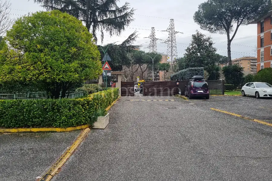 Box in vendita di 12 mq a €25.000 (rif. 1/2026)