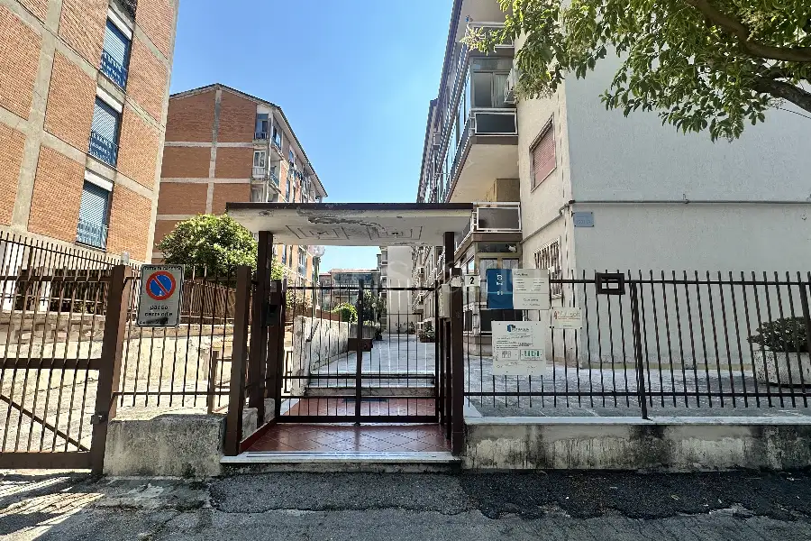 Ufficio in vendita di 150 mq a €229.000 (rif. 11/2026)