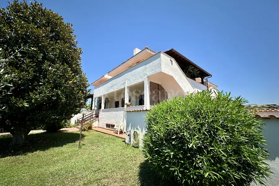 Villa Bifamiliare in vendita di 175 mq a €379.000 (rif. 67/2026)