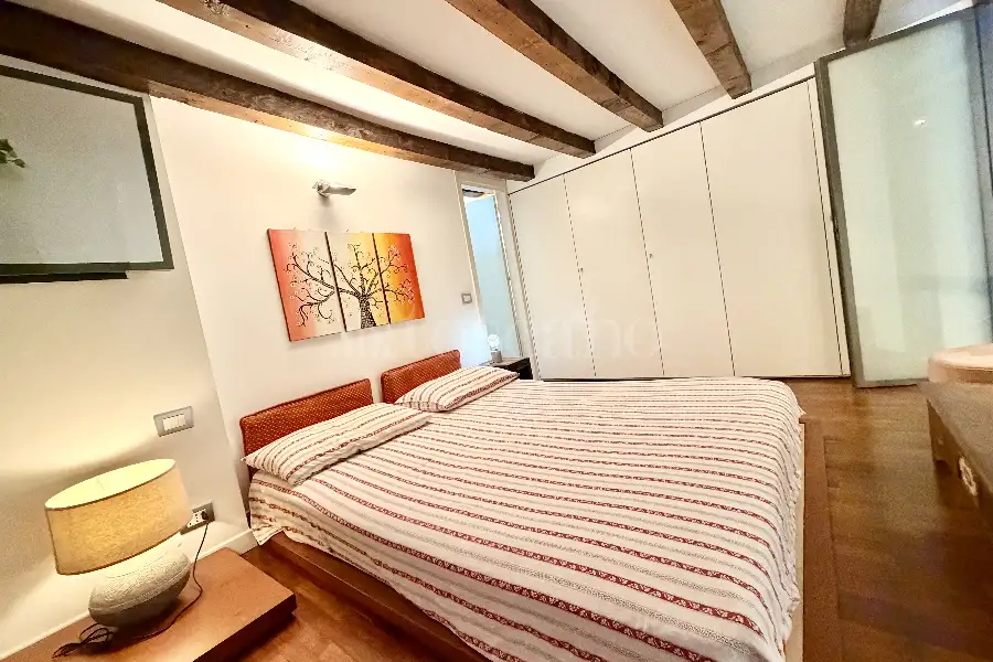 Loft in vendita di 135 mq a €890.000 (rif. 36/2026)