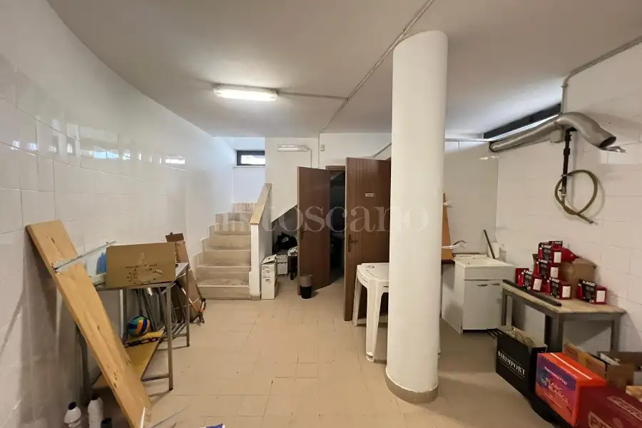 Attività Commerciale in vendita di 60 mq a €33.000 (rif. 39/2026)