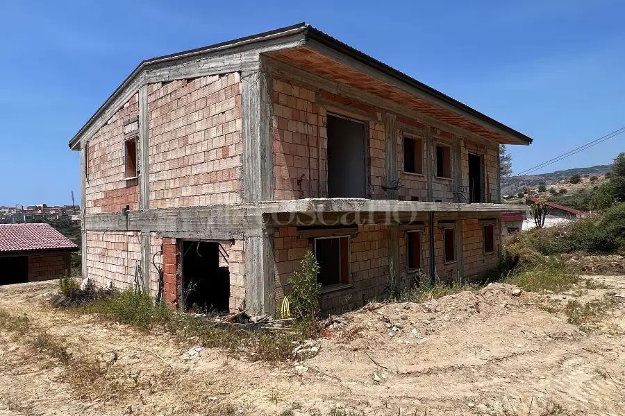 Villa Bifamiliare in vendita di 160 mq a €330.000 (rif. 69/2024)
