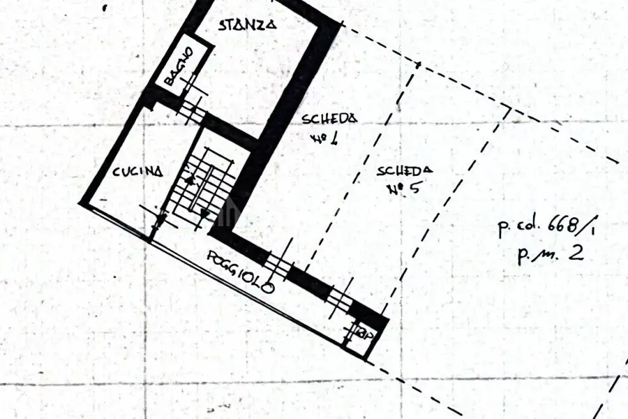 Palazzo in vendita di 330 mq a €300.000 (rif. 3/2026)