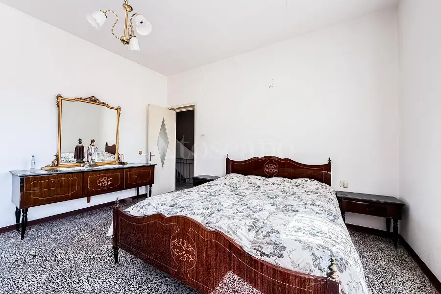 Casa Indipendente in vendita di 140 mq a €65.000 (rif. 40/2026)