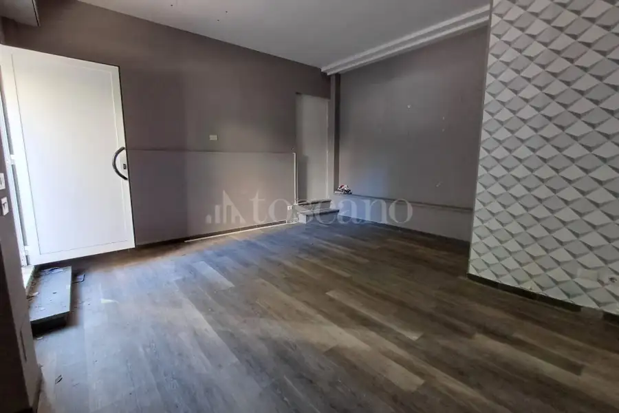Negozio in vendita di 27 mq a €70.000 (rif. 48/2025)