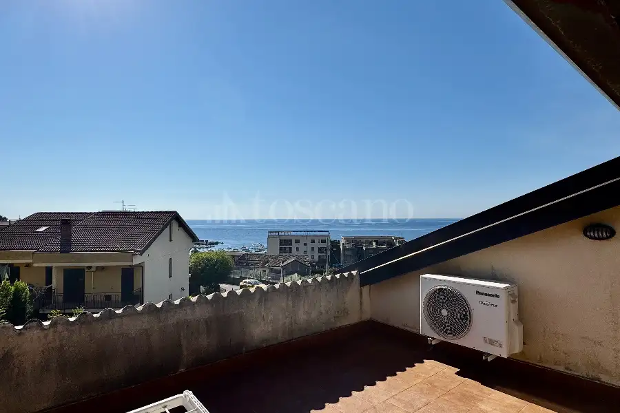 Villa Bifamiliare in vendita di 160 mq a €598.000 (rif. 156/2026)