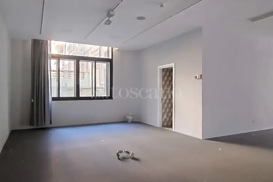Negozio in vendita di 550 mq a €1.600.000 (rif. 72/2025)