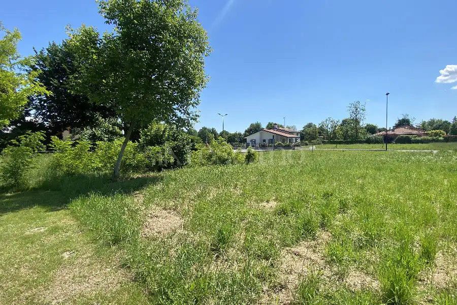 Edificabile Residenziali in vendita di 498 mq a €35.000 (rif. 13/2026)