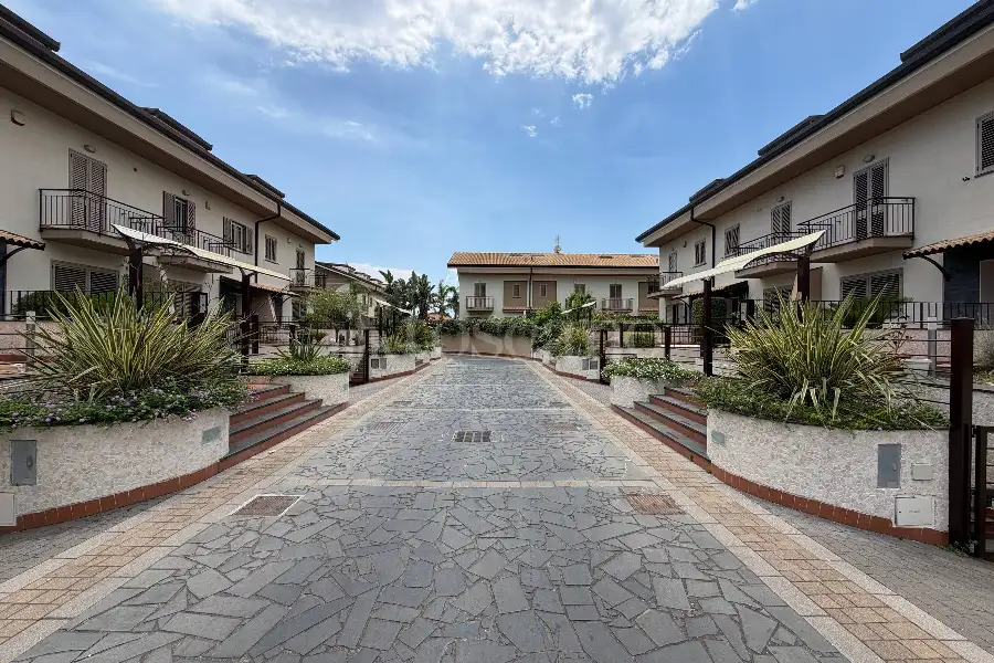 Villino a Schiera in vendita di 158 mq a €348.000 (rif. 121/2026)