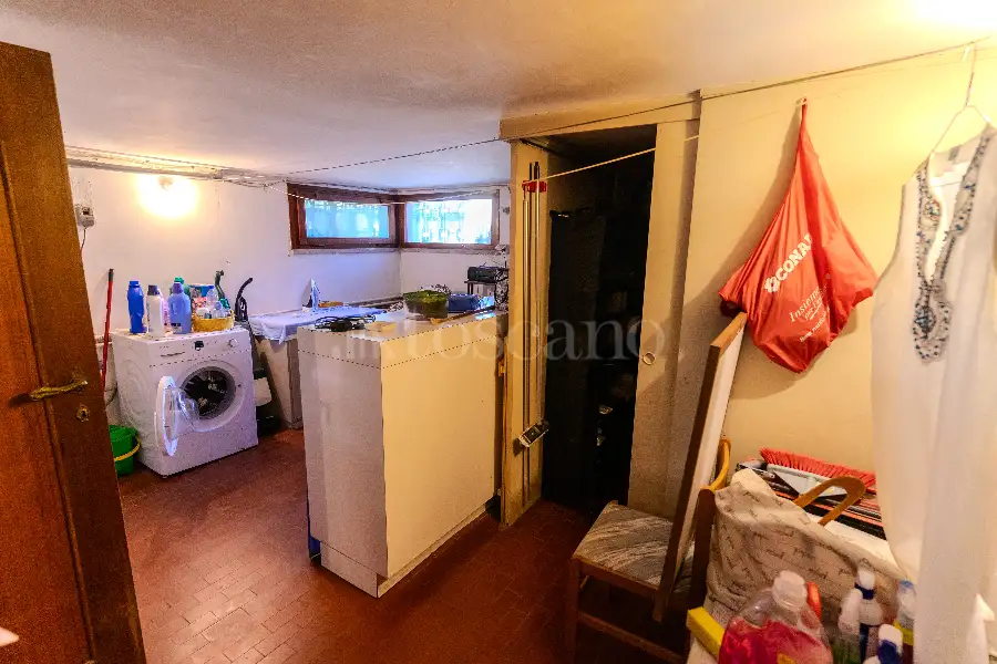 Villa in vendita di 400 mq a €780.000 (rif. 77/2025)