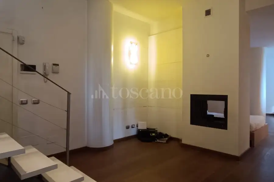 Casa in vendita di 220 mq a €835.000 (rif. 18/2025)