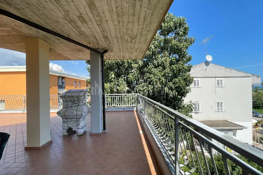 Attico in vendita di 110 mq a €165.000 (rif. 41/2025)